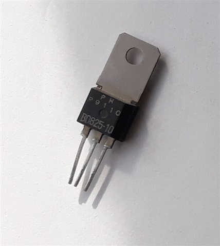 Transistor BD 825